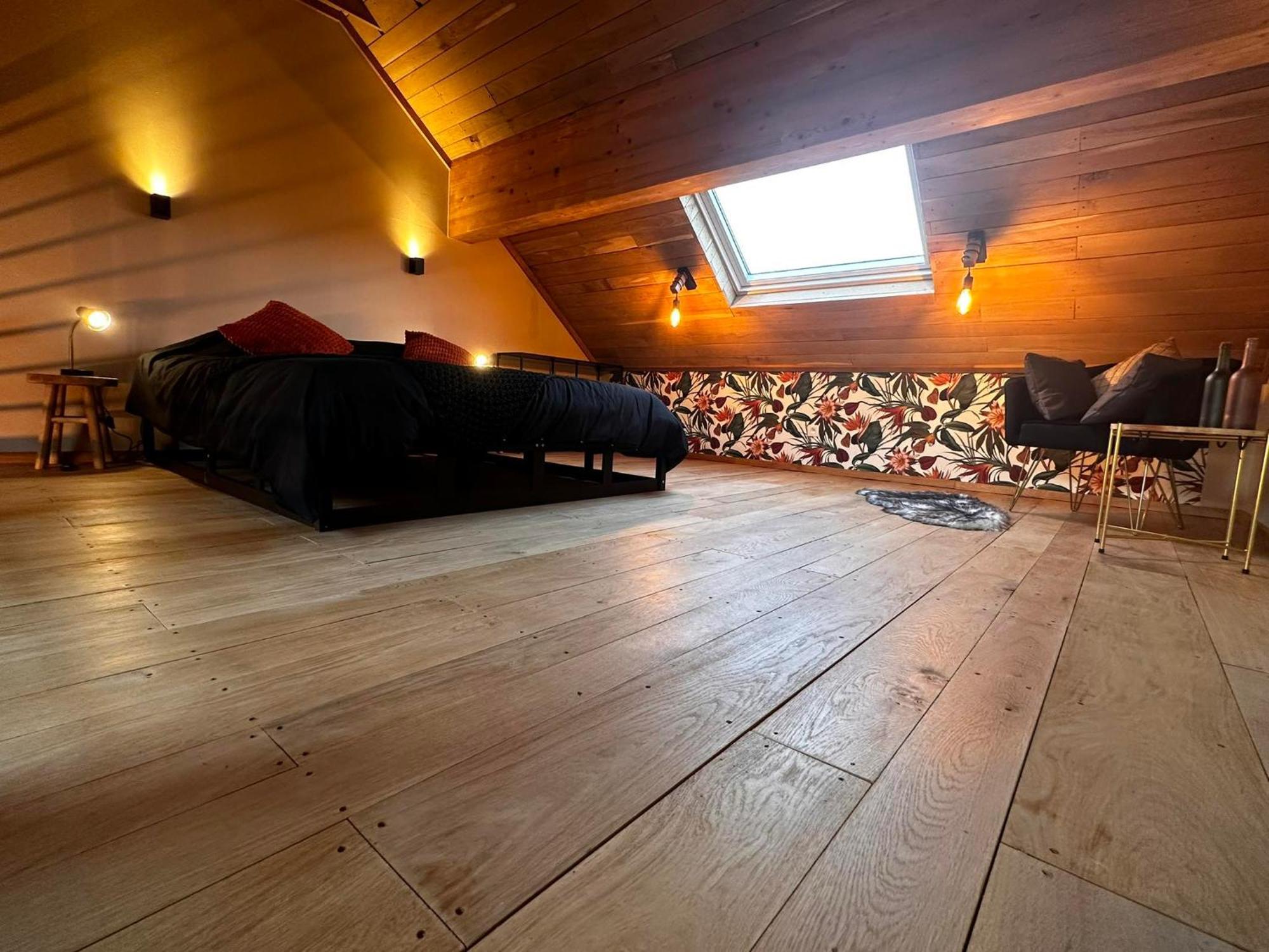 Hour House - Esc'Appart Houyet Dış mekan fotoğraf